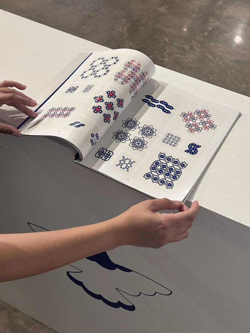 Book-Pattern-Flow-zoller2